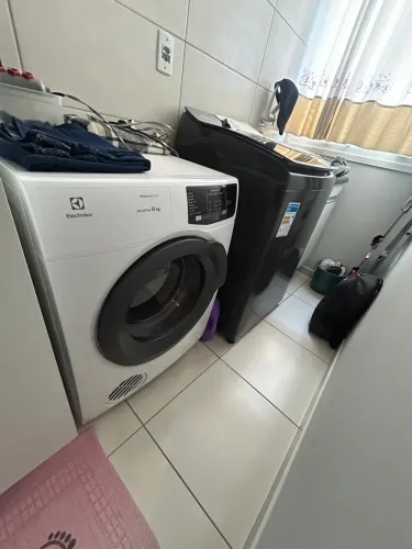 Vendo Máquina de Lavar e Máquina Secadora em Excelentes estado de Conservação!
