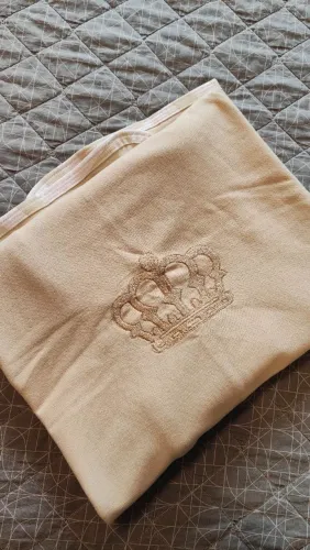 Mantinha para bebe bordado príncipe 