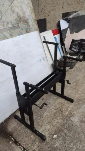 estrutura de mesa ergonômica dupla cmregulagem de altoura