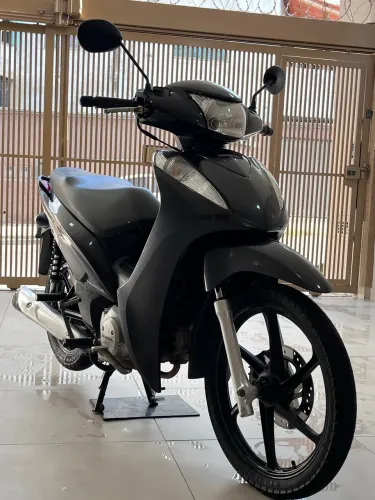 Honda Biz 125 EX 