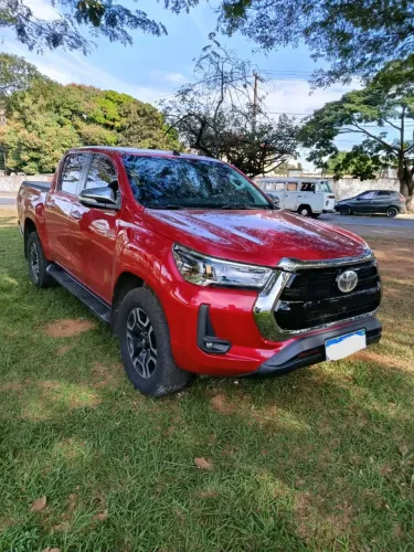 Toyota Hilux CD SRX 4X4 2.8 TDI 16V Diesel Aut. 2018