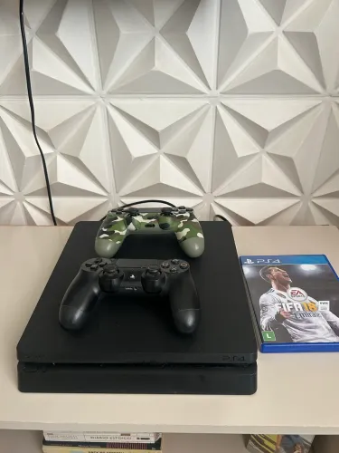 Ps4 slim 1TB extra!!