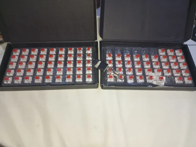 Switch Huano RED 2 pinos 80 peças 