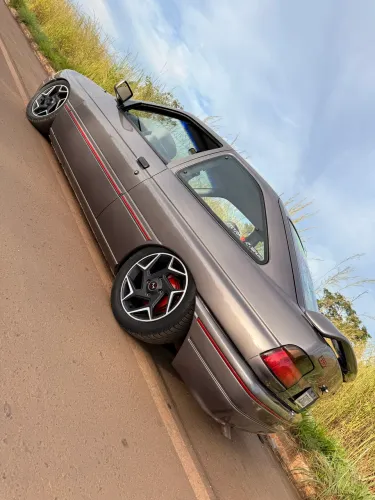 Ford Escort GL 1.6i / 1.6 (álcool) 1995