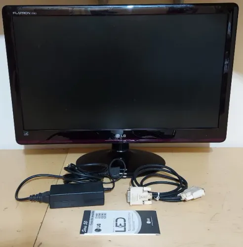 Monitor 21,5 polegadas Full HD LG Flatron E2250V - Tela Manchada