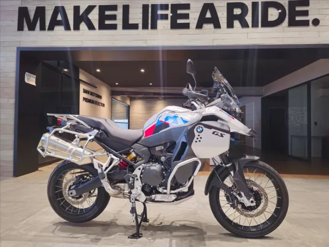 BMW F 900 GS ADVENTURE