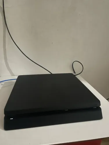 Ps4 slim 1 tb 