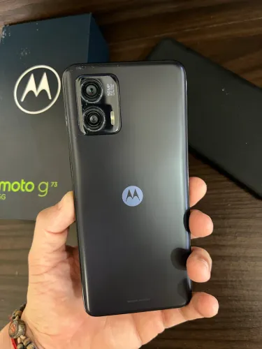 Celular Motorola Moto G 73 5G 128GB 8GB de RAM