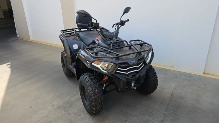 Farmer 300 bx km