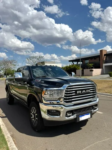 Ram 3500 Limited Longhorn 6.7 TB CD Diesel 2024