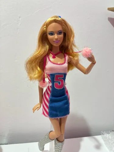 Barbie Fashionistas Summer (Clutch Wave 2) 2012 / Original Mattel