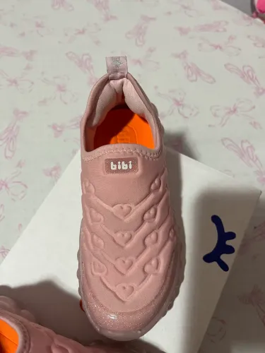 Vendo tênis marca BIBI rosa