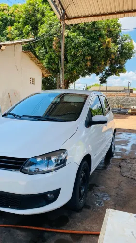 Volkswagen Fox 1.6 MI I Motion Total Flex 8V 5P 2013