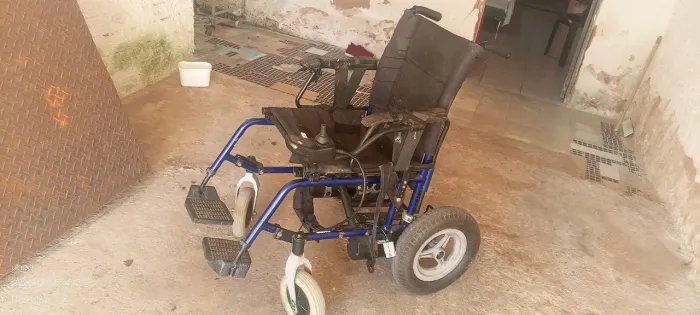Cadeira motorizada fredom 