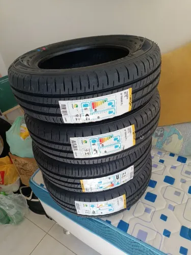 Pneus 175/65/14