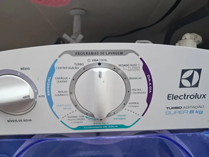 Máquina de lavar Electrolux Super 8 KG