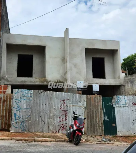 Casa em Vila Bocaina