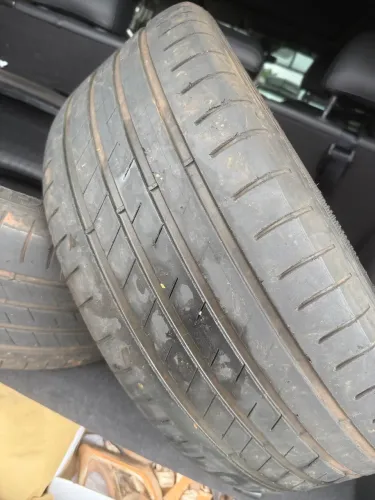 Vendo 4 Pneus Goodyear Wrangler Aro 19 235/45 Originais