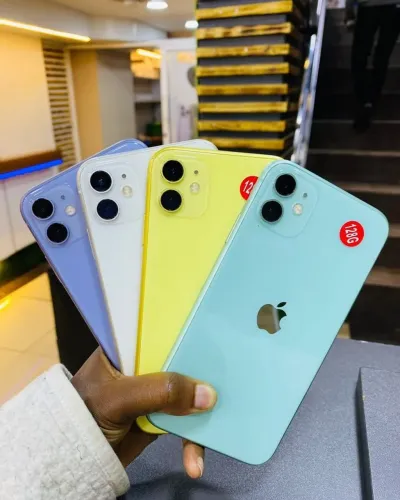 Iphone 11 128gb com garantia Kaiser iPhones