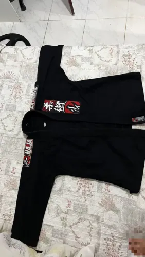 Kimono Naja A3 + Faixa Amarela M3