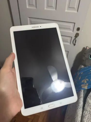 Samsung galaxy tab E