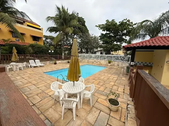 Casa em Condomínio com 03 Quartos à Venda em Camboinhas - Niterói/RJ