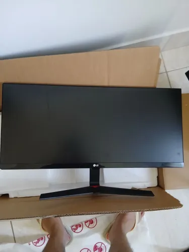 Monitor UltraWide LG 29"