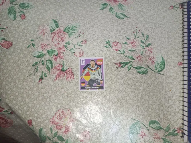 Figurinha legend