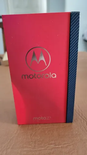 Caixa original Moto Z3 Play
