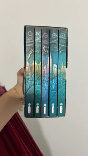 Box Percy Jackson