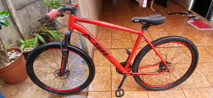 Bicicleta aro 29(com defeitos leves)