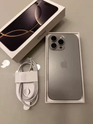 iPhone 16 Pro Max 1 TB titânio natural - Extra