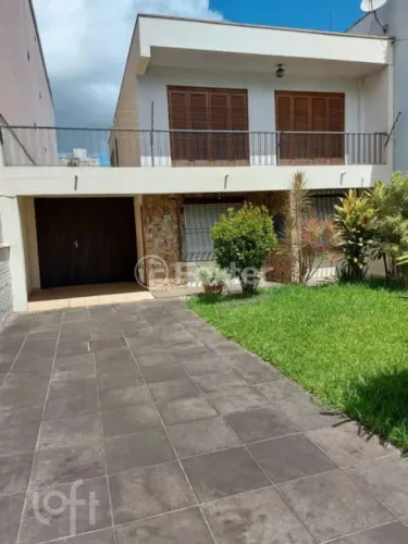 Casa à venda Rua Chile, Jardim Botânico - Porto Alegre