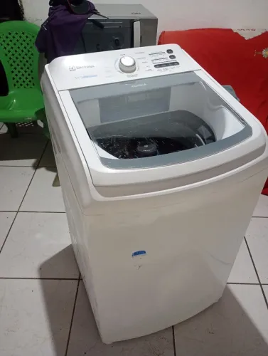 Máquina de lavar roupa 