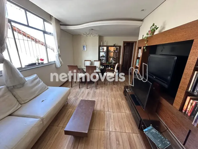 APARTAMENTO 3 QUARTOS COM EXCELENTE LOCALIZAÇÃO