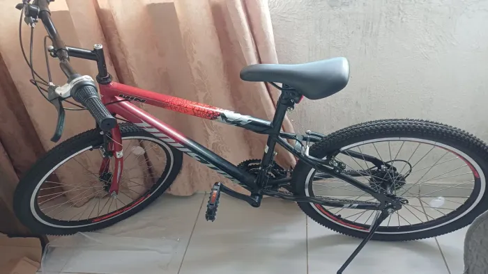 Bicicleta houston aro 24 nunca usada