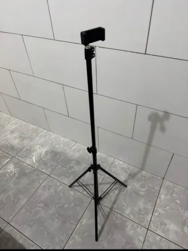 Tripé Novo