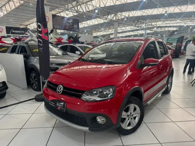 Volkswagen Crossfox 1.6 MI Total Flex 8V 5P 2011