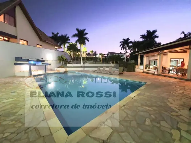 Casa de Condomínio com 4 quartos à venda em Varginha