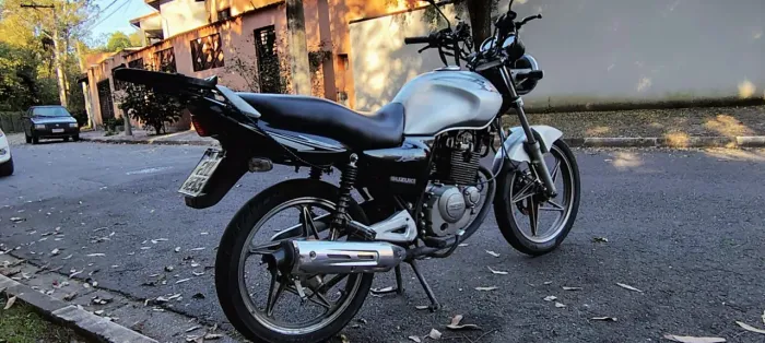 Suzuki barata