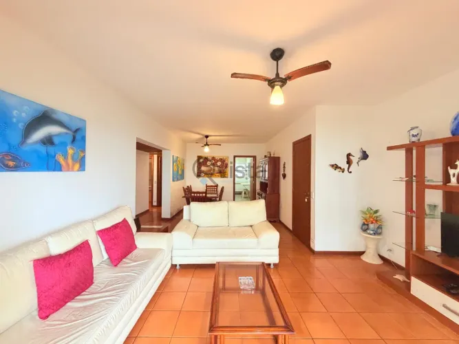 Apartamento para Locação Anual na Pitangueiras no Guarujá / QVista Inteligência Imobiliári