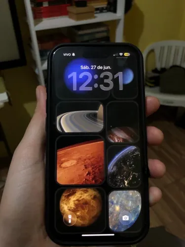 iPhone 16