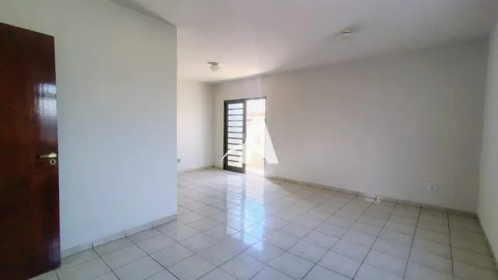 Apartamento para aluguel, 3 quartos, 1 suíte, 2 vagas, Cazeca - Uberlândia/MG