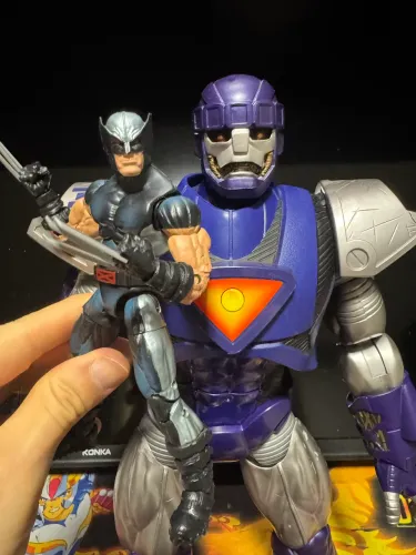 Marvel Legends Sentinela e Wolverine 