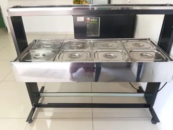 Buffet térmico com 8 cubas 110v