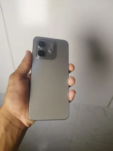 Celular de procedência Infix hot 50i preço negociável 
