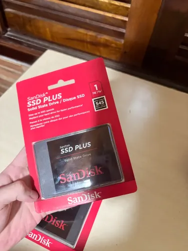 SSD 1TB Sandisk SATA - LACRADO