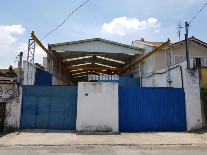 Galpão industrial em 2 pavimentos com 350 m² de área fabril e 50 m² de escritório/vestiári