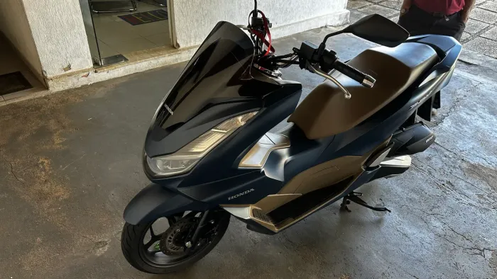 Honda PCX 160 DLX 2024 apenas 12 mil km