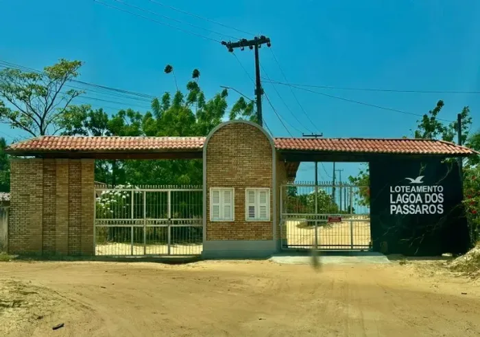 Dois Lotes (720m²) no Loteamento Lagoa dos Pássaros - Cascavel/CE